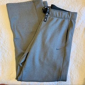 Nike fleece lined sweat pants